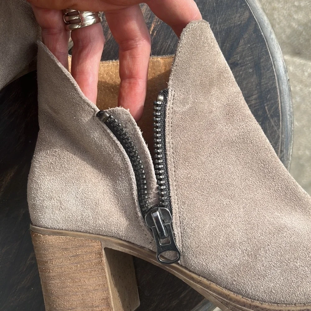 MTNG Becca  suede heeled ankle boots side zipper size 38 or size 7.5